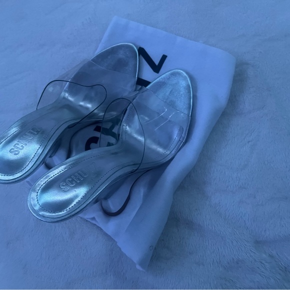 Never wore - Picture 4 of 6